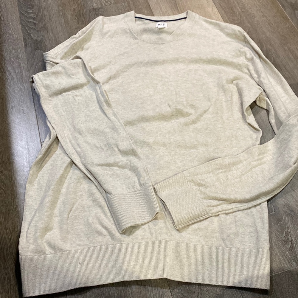 Men’s Gap Long Sleeve Sweater in Oatmeal size Large